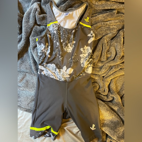 Rowing Uniforms - Picture 4 of 4